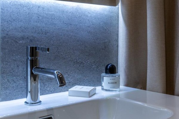 1-комнатная квартира по адресу Камова ул., д. 1 - фото 12