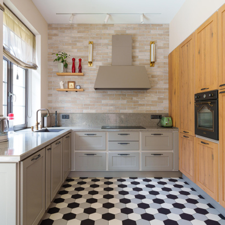 Фотография 5+ -комнатная квартира по адресу Купаловская ул., д. 2 - фото 12