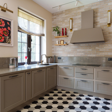 Фотография 5+ -комнатная квартира по адресу Купаловская ул., д. 2 - фото 13