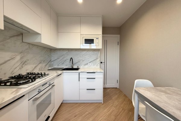 3-комнатная квартира по адресу Нестерова ул., д. 72 - фото 5