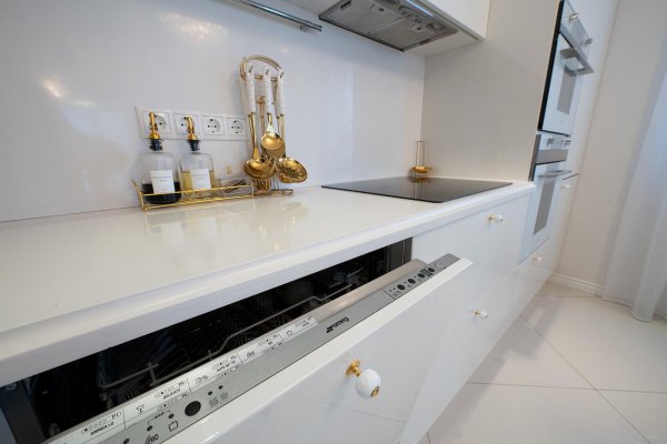 4-комнатная квартира по адресу Машерова просп., д. 43 - фото 4