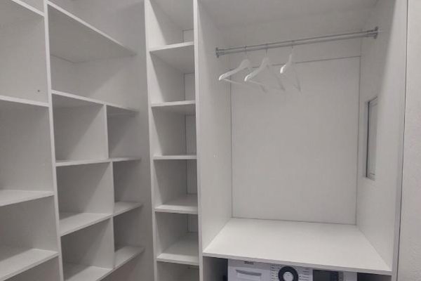 1-комнатная квартира по адресу Игоря Лученка ул., д. 27 - фото 11