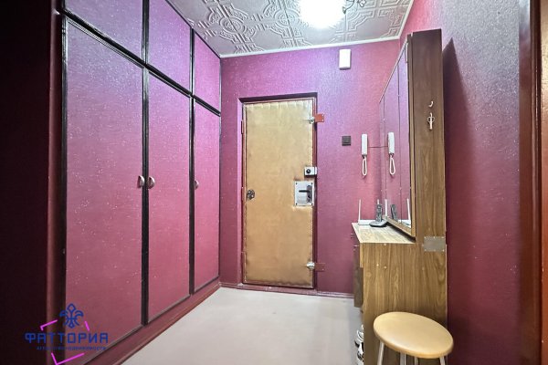 2-комнатная квартира по адресу Космонавтов ул., д. 5 к. 1 - фото 11