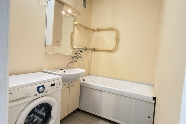 2-комнатная квартира по адресу Колесникова ул., д. 37 - фото 7