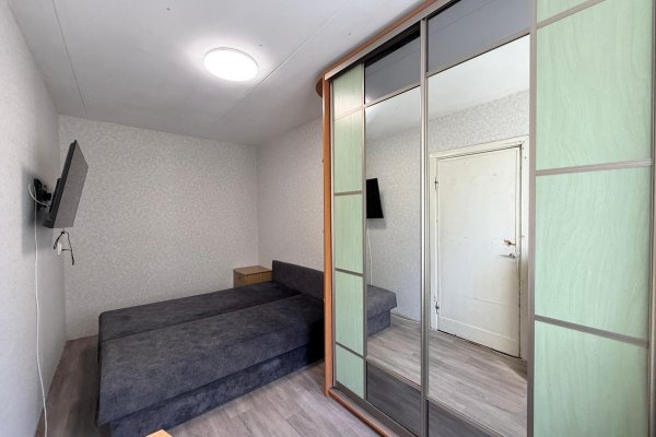 2-комнатная квартира по адресу Либкнехта ул., д. 106 - фото 8
