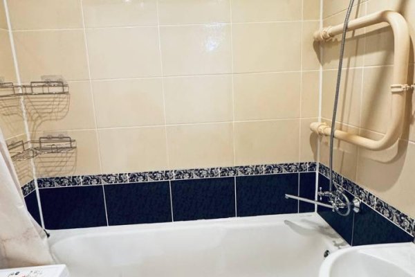 4-комнатная квартира по адресу Казинца ул., д. 66 к. 2 - фото 17