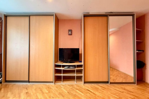 3-комнатная квартира по адресу Рокоссовского просп., д. 94 - фото 2