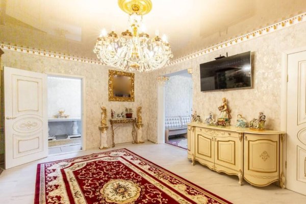 4-комнатная квартира по адресу Осенний 1-й пер., д. 8 - фото 3