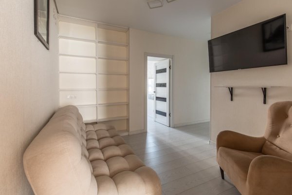 3-комнатная квартира по адресу Нововиленская ул., д. 31 - фото 13