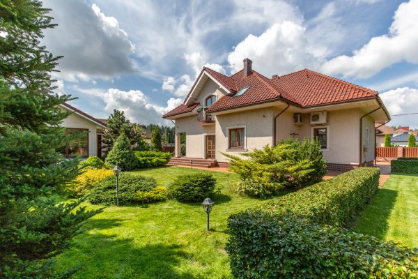 Продается коттедж д. Тарасово, Веселая ул. - фото 1