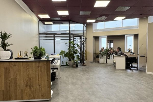 Продается торговое помещение по адресу г. Минск, Домбровская ул., д. 9 - фото 1