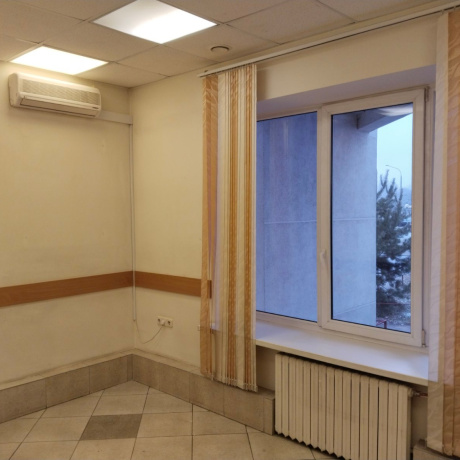 Фотография Аренда помещения под офис, пункт выдачи, магазин - фото 9