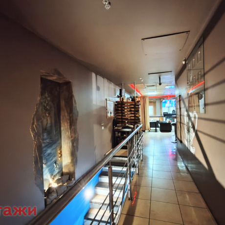 Фотография Кафе с караоке и бильярдом 371,7 м.кв. - фото 10