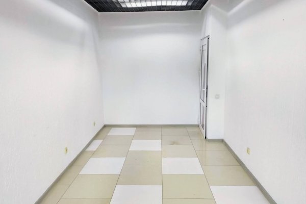 Компактное помещение 16.4 м.кв. возле метро, 2 этаж - фото 1