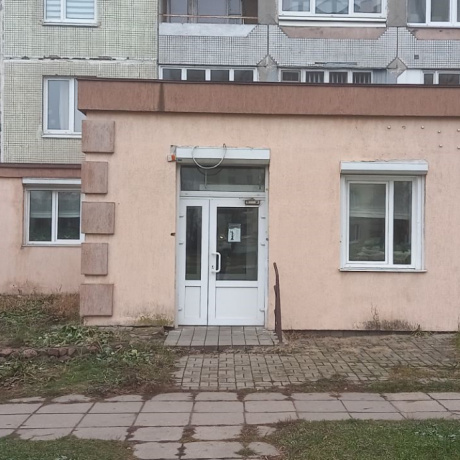 Фотография Сдадим в аренду офис с отличным ремонтом в районе Пл. Бангалор на первом этаже дома с отдельным входом  - фото 1