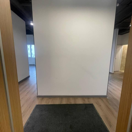 Фотография Сдается офисное помещение по адресу г. Минск, Интернациональная ул., д. 38 - фото 9