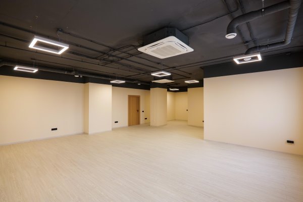 Сдается офисное помещение по адресу г. Минск, Интернациональная ул., д. 38 - фото 1