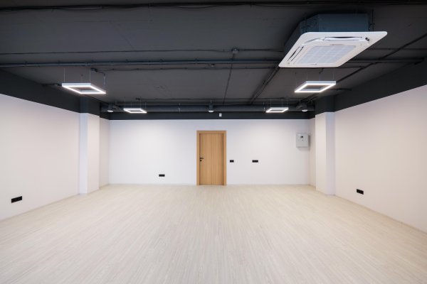 Сдается офисное помещение по адресу г. Минск, Интернациональная ул., д. 38 - фото 1