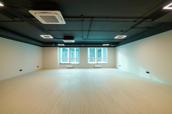 Сдается офисное помещение по адресу г. Минск, Интернациональная ул., д. 38 - фото 1