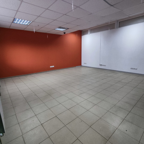 Фотография Продам торгово-административное помещение 32,2 кв. метро 30 метров - фото 6