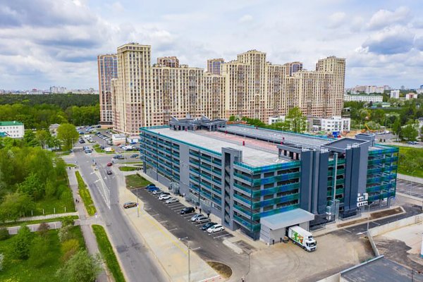 Машино-место в паркинге, ЖК «Парк Челюскинцев» - фото 1