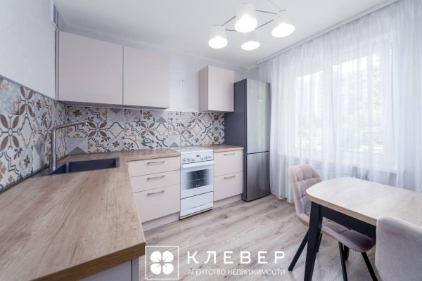 1-комнатная квартира по адресу Аладовых ул., д. 7 - фото 1