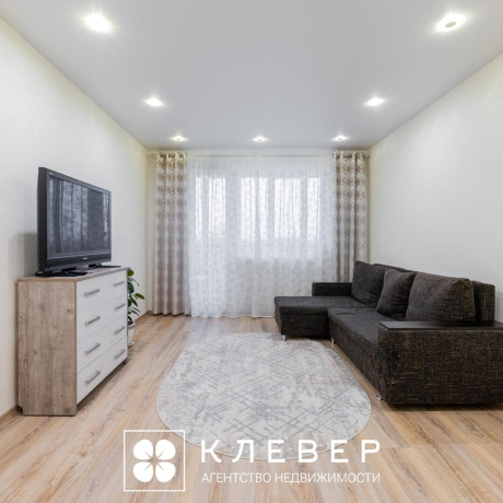 Фотография 2-комнатная квартира по адресу Нестерова ул., д. 8 - фото 1