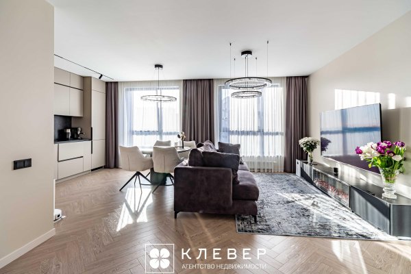 2-комнатная квартира по адресу Виталия Цвирко ул., д. 76 - фото 1