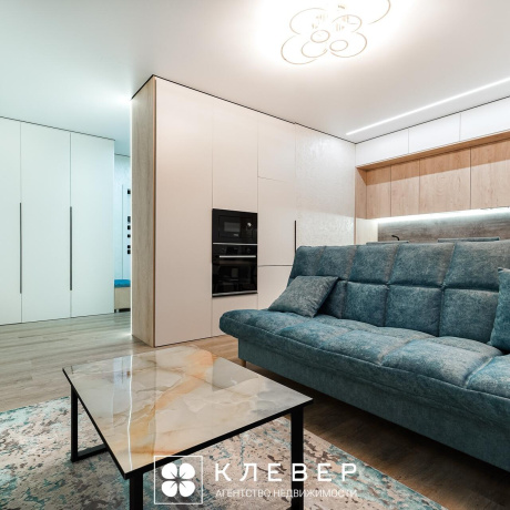 Фотография 2-комнатная квартира по адресу Жореса Алфёрова ул., д. 7 - фото 1