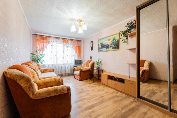 3-комнатная квартира по адресу Богдановича ул., д. 60 - фото 1