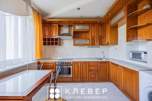 3-комнатная квартира по адресу Физкультурная ул., д. 18 - фото 1