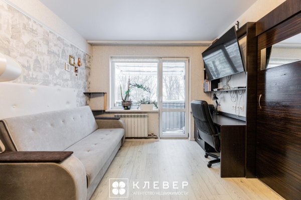 3-комнатная квартира по адресу Кальварийская ул., д. 54 к. 2 - фото 1