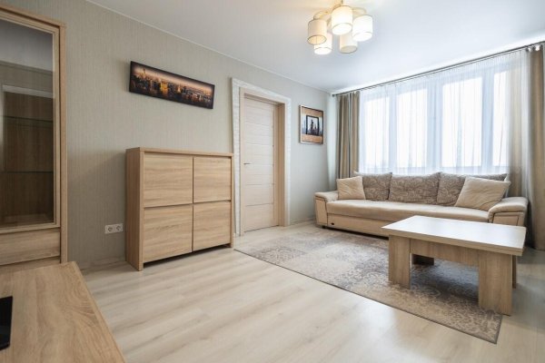 3-комнатная квартира по адресу Люксембург ул., д. 178 - фото 1