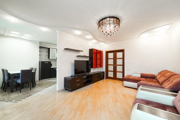 3-комнатная квартира по адресу Независимости просп., д. 185 - фото 1