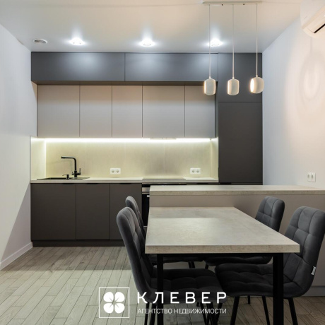 Фотография 3-комнатная квартира по адресу Тимирязева ул., д. 28 - фото 1