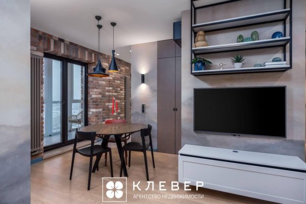 4-комнатная квартира по адресу Дзержинского просп., д. 125 - фото 1