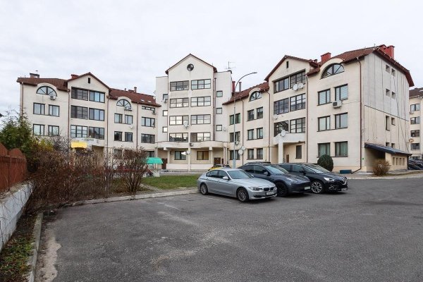 4-комнатная квартира по адресу Парниковая ул., д. 32 - фото 1