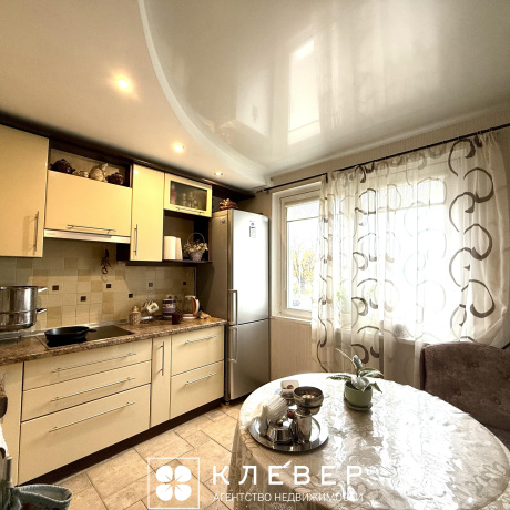 Фотография 4-комнатная квартира по адресу Тимирязева ул., д. 92 - фото 1