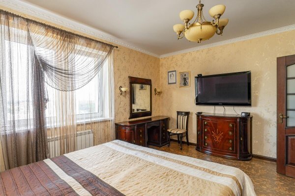 5+ -комнатная квартира по адресу Лопатина ул., д. 5 - фото 12