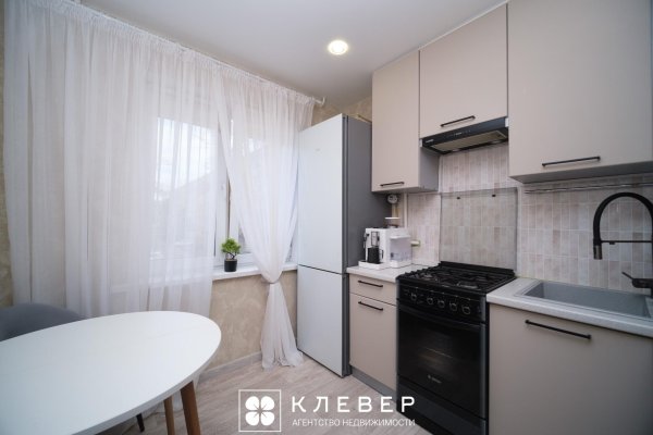 2-комнатная квартира по адресу Казинца ул., д. 76 - фото 11