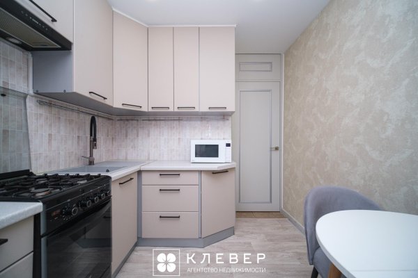 2-комнатная квартира по адресу Казинца ул., д. 76 - фото 12