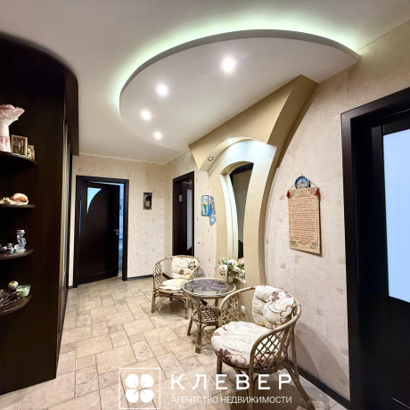 Фотография 4-комнатная квартира по адресу Тимирязева ул., д. 92 - фото 9