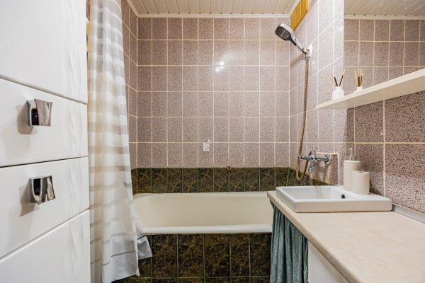 1-комнатная квартира по адресу Нестерова ул., д. 84 - фото 10