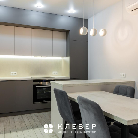 Фотография 3-комнатная квартира по адресу Тимирязева ул., д. 28 - фото 2