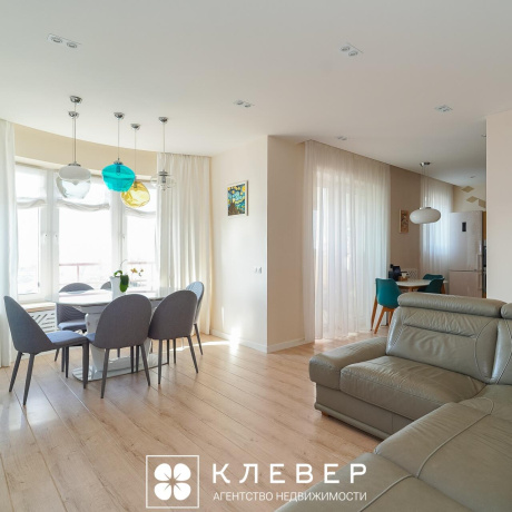 Фотография 4-комнатная квартира по адресу Дзержинского просп., д. 127 - фото 7