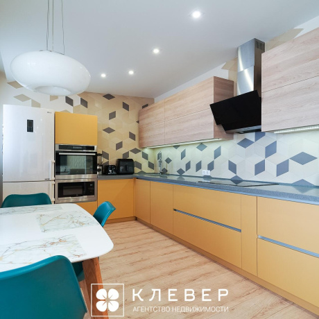 Фотография 4-комнатная квартира по адресу Дзержинского просп., д. 127 - фото 8