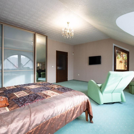 Фотография 5+ -комнатная квартира по адресу Парниковая ул., д. 32 - фото 15