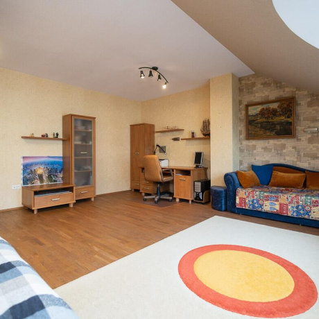 Фотография 5+ -комнатная квартира по адресу Парниковая ул., д. 32 - фото 17