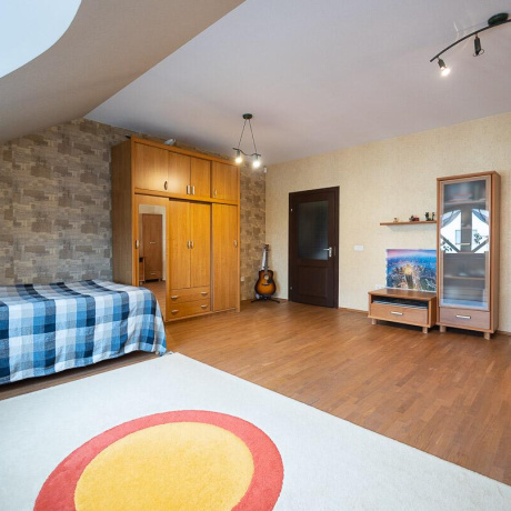 Фотография 5+ -комнатная квартира по адресу Парниковая ул., д. 32 - фото 18