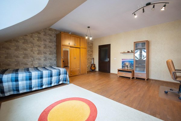 5+ -комнатная квартира по адресу Парниковая ул., д. 32 - фото 18